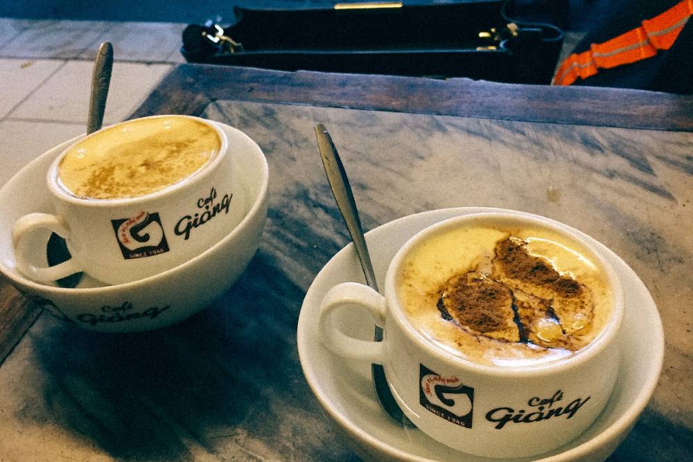 Café de Ovo (Cà Phê Trứng) - Uma especialidade de Hanói.