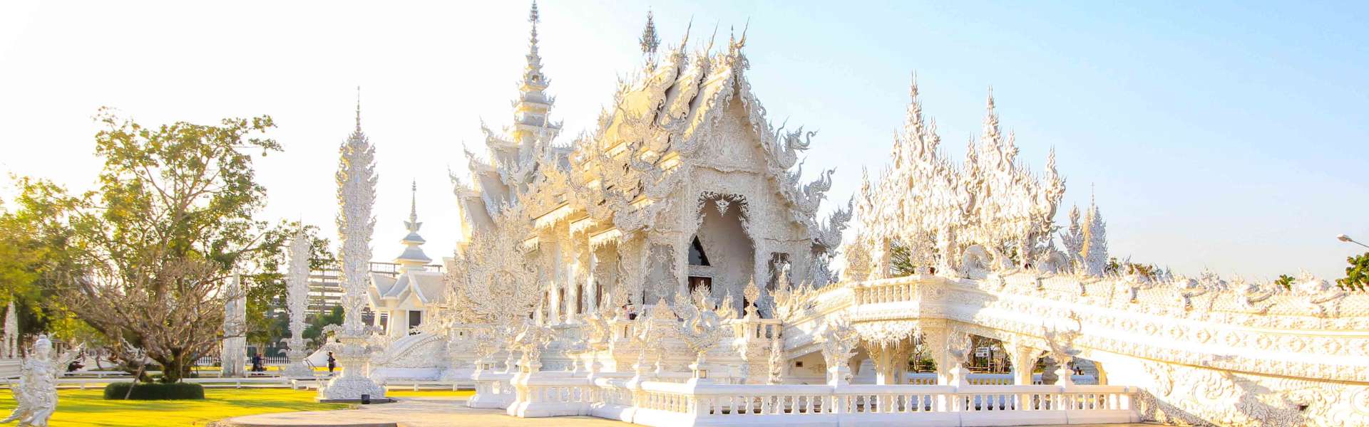 Wat Rong Khun – Experiência de Viagem Atualizada 2024