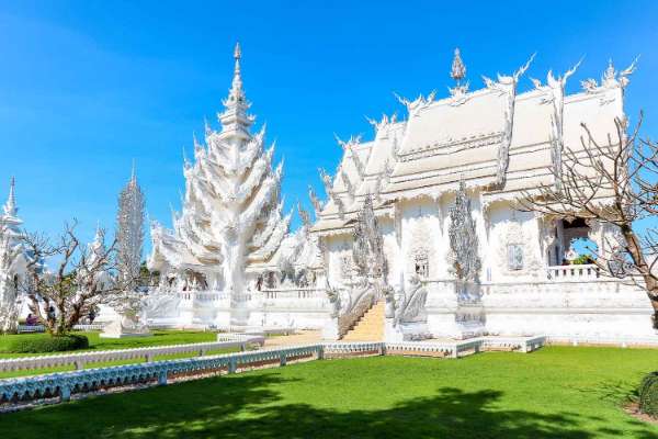 Wat Rong Khun – Experiência de Viagem Atualizada 2024