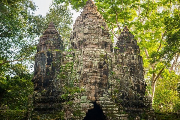 Dia 04: Siem Reap - Angkor Thom - Circuito Pequeno - Angkor Wat - Siem Reap