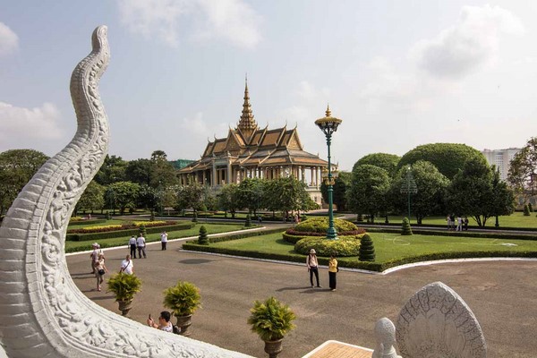 Dia 12: Chau Doc - Phnom Penh (de lancha) - Visita de cidade