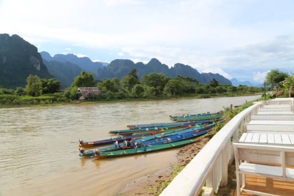 Dia 04: Luang Prabang - Vang Vieng por estrada     						