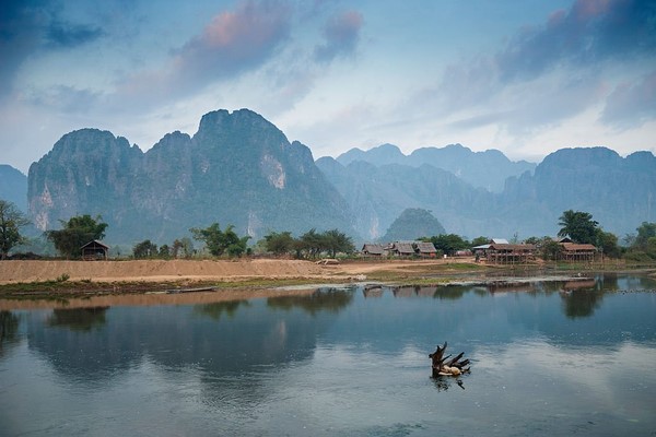 Dia 06: Xieng Khuang - Vang Vieng