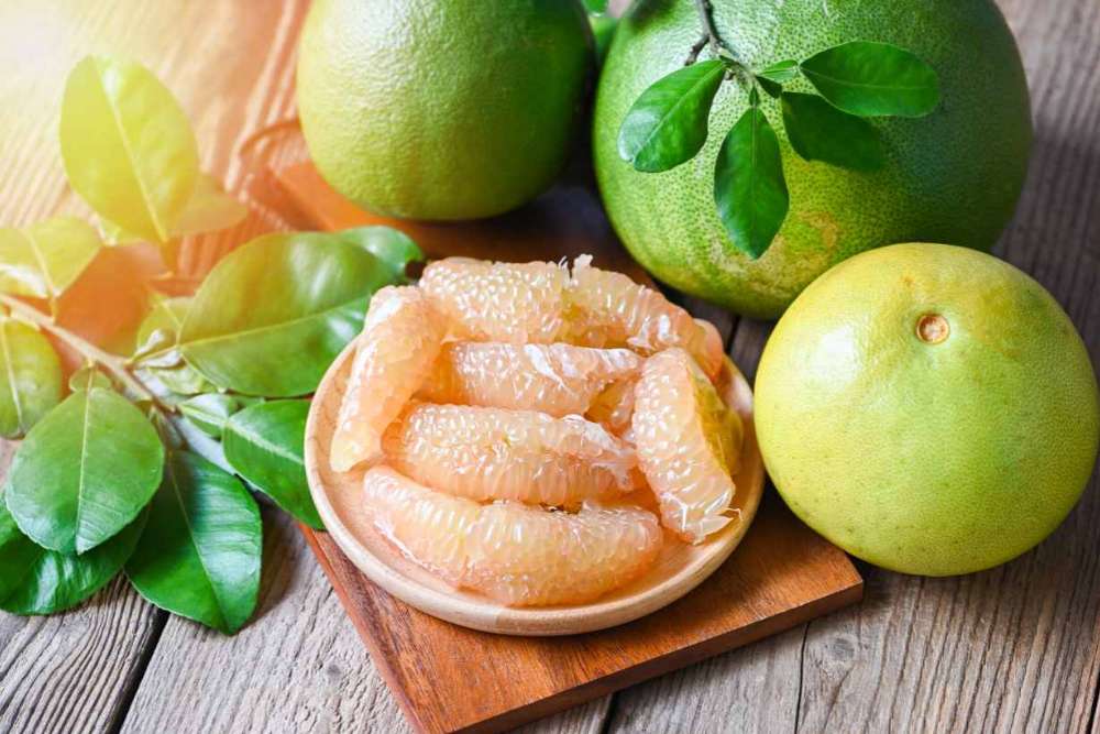 fruta tailandia pomelo