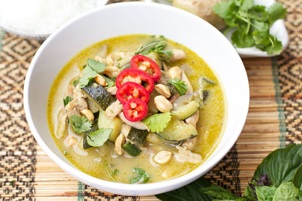 gastronimia Gaeng Keow Wan Kai